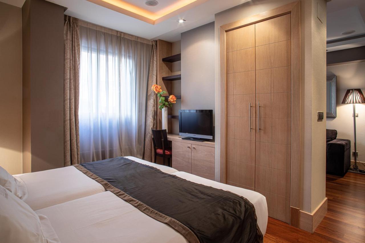 Washington Parquesol Suites & Hotel Valladolid Exterior photo