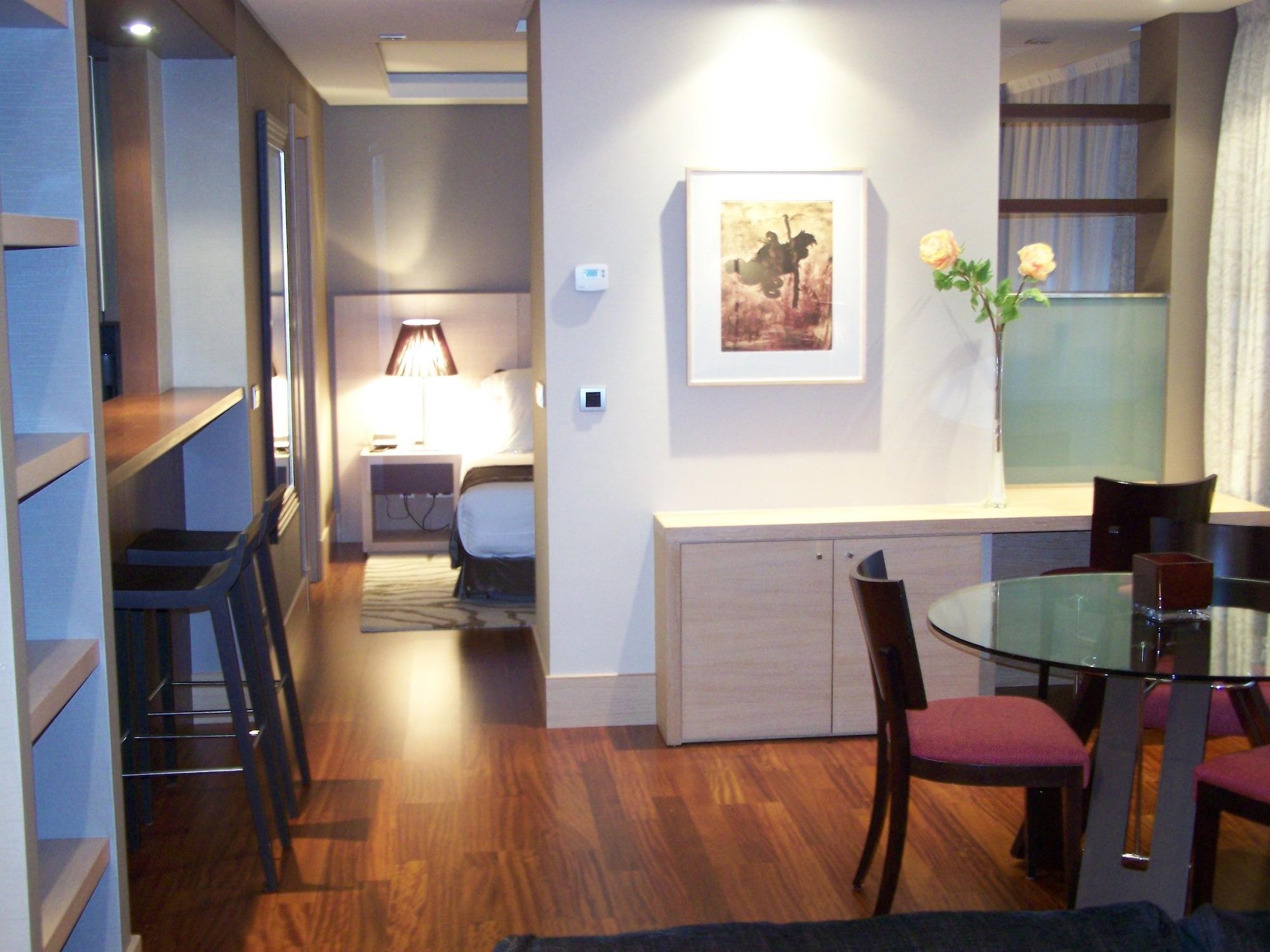 Washington Parquesol Suites & Hotel Valladolid Exterior photo