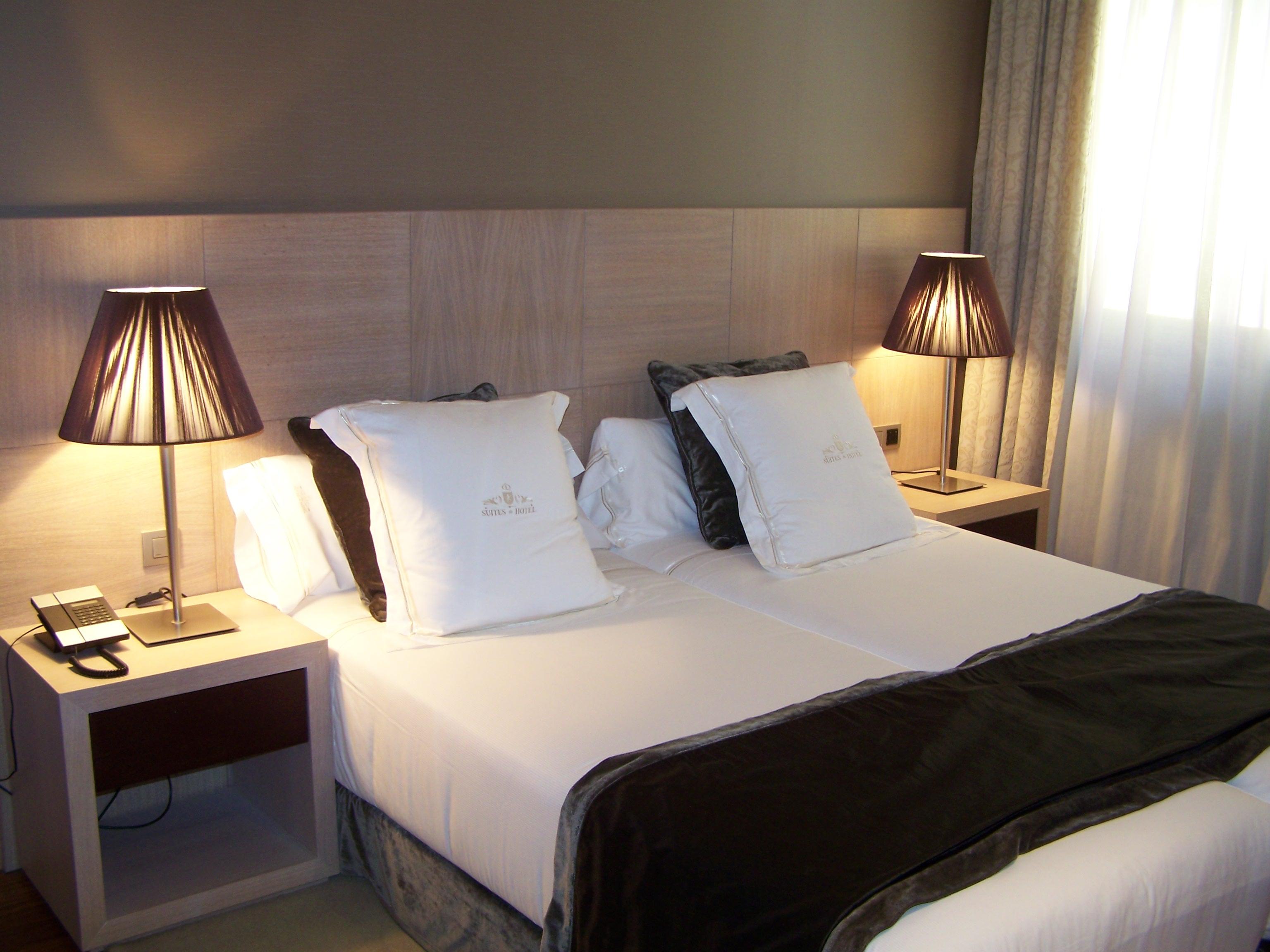 Washington Parquesol Suites & Hotel Valladolid Exterior photo