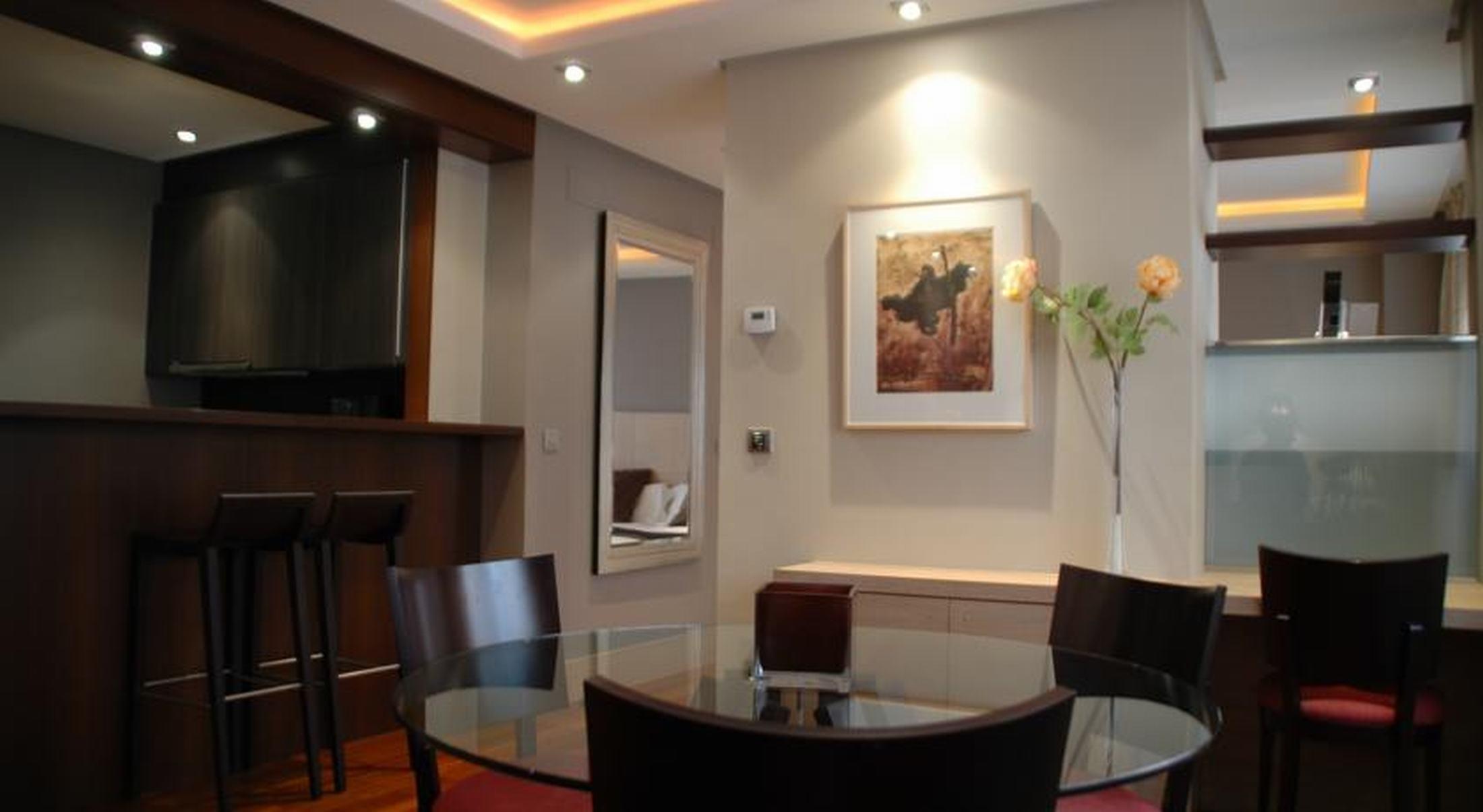 Washington Parquesol Suites & Hotel Valladolid Exterior photo