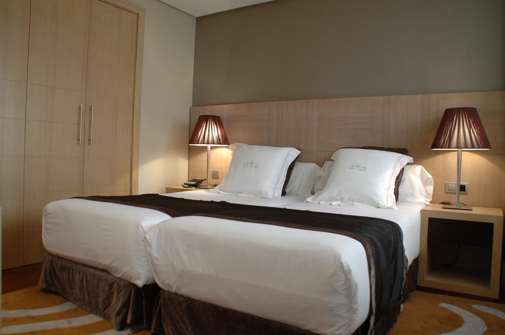 Washington Parquesol Suites & Hotel Valladolid Exterior photo